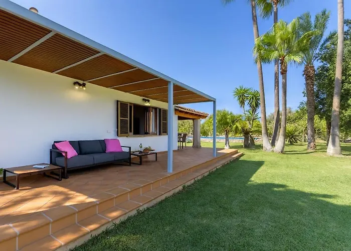 Roma With Pool And Mountain Views Pollensa