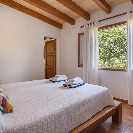 Holiday home Roma With Pool And Mountain Views *